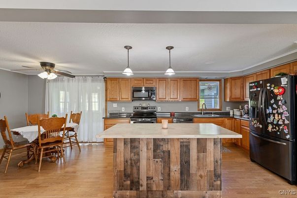 Dining room, Interior, Kitchen, Pendant Lights, Wood Texture Flooring