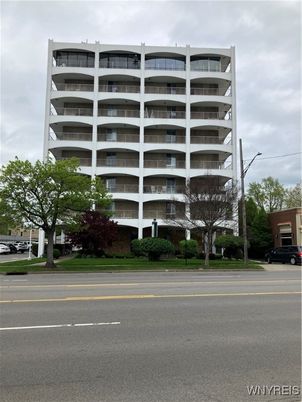 Exterior, Facade, Condo Building