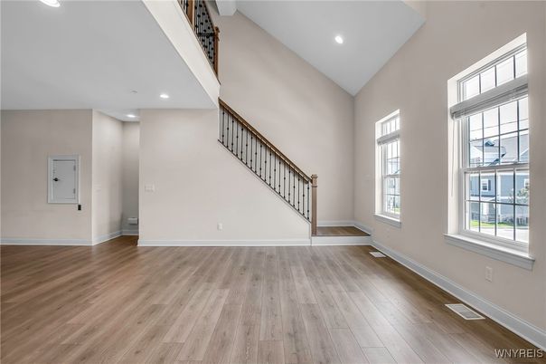 Empty room, Interior, Recessed Lighting, Wood Texture Flooring