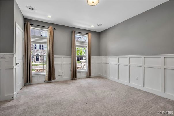 Empty room, Interior, Recessed Lighting