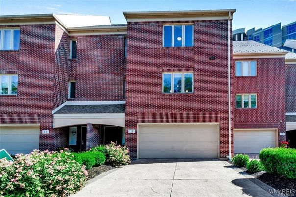 Attached, Exterior, Facade, Brick Facade, Rowhouse