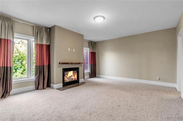 Empty room, Fireplace, Interior