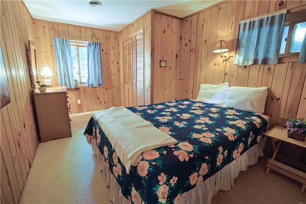 Bedroom, Interior, Wooden Walls