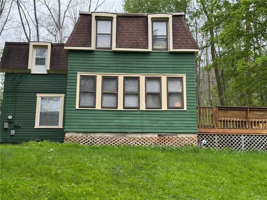 Exterior, Facade, Cape Cod