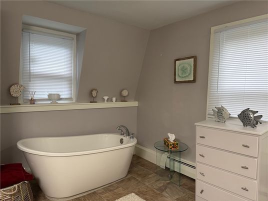 Bathroom, Free Standing Baths, Interior