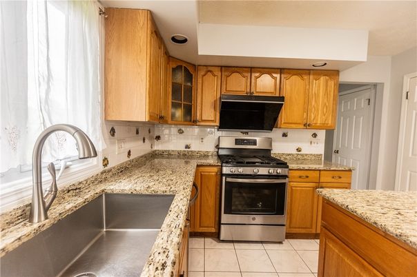 Interior, Kitchen, Stainless Steel Appliances