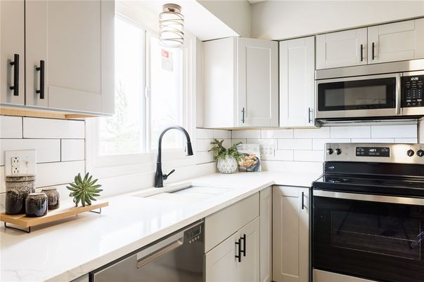 Interior, Kitchen, Stainless Steel Appliances