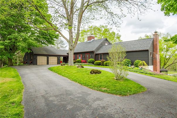 Attached, Backyard, Exterior, Facade, Brick Facade, Cape Cod