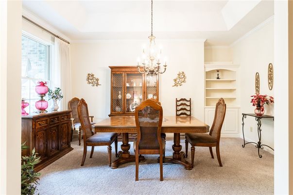 Chandelier, Dining room, Interior