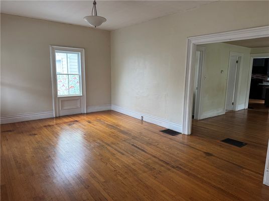 Empty room, Interior, Pendant Lights, Wood Texture Flooring
