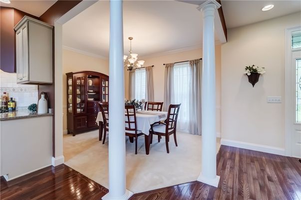 Chandelier, Dining room, Interior, Recessed Lighting, Wood Texture Flooring