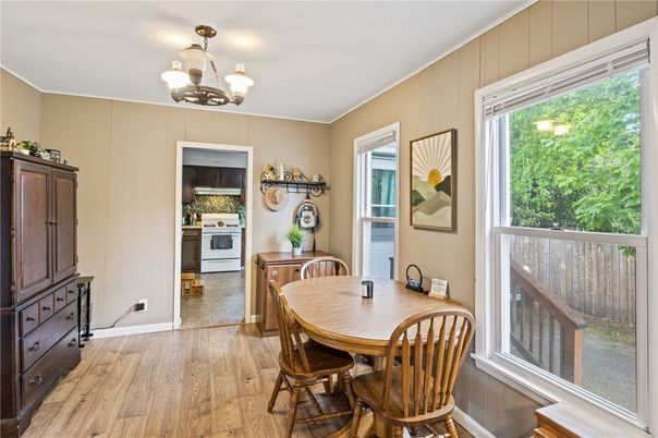 Chandelier, Dining room, Interior, Kitchen, Wood Texture Flooring