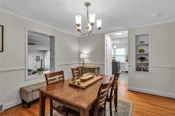 Chandelier, Dining room, Interior, Kitchen, Wood Texture Flooring