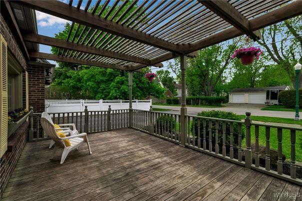 Exterior, Wood Texture Flooring