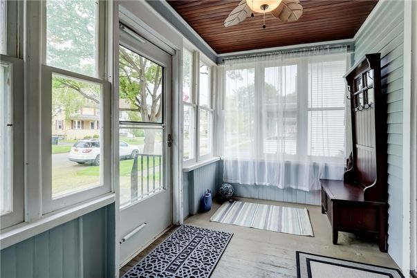 Interior, Sun Room, Wooden Ceilings, Wood Texture Flooring