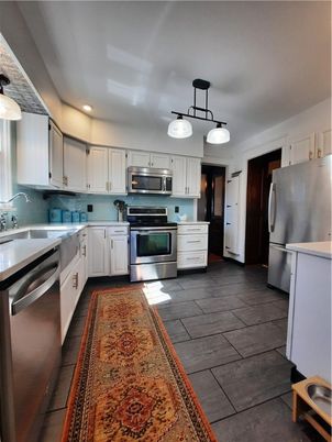Interior, Kitchen, Pendant Lights, Recessed Lighting, Stainless Steel Appliances