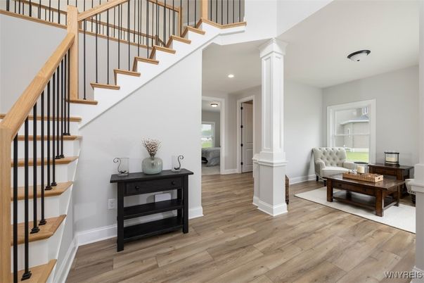 Interior, Recessed Lighting, Wood Texture Flooring