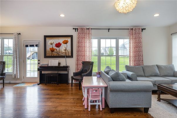 Chandelier, Interior, Living room, Piano, Recessed Lighting, Wood Texture Flooring