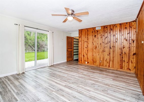 Empty room, Interior, Wood Texture Flooring, Wooden Walls