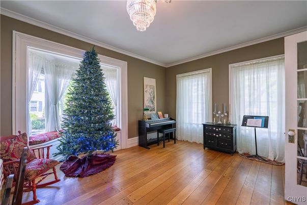 Chandelier, Interior, Piano, Wood Texture Flooring