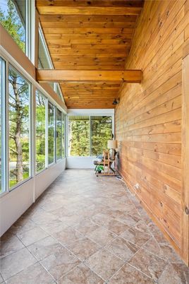 Empty room, Interior, Wooden Beams, Wooden Ceilings, Wooden Walls