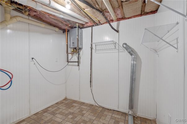 Interior, Utility Closets, Washer