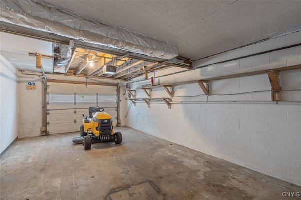 Garage, Interior