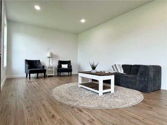 Interior, Recessed Lighting, Wood Texture Flooring