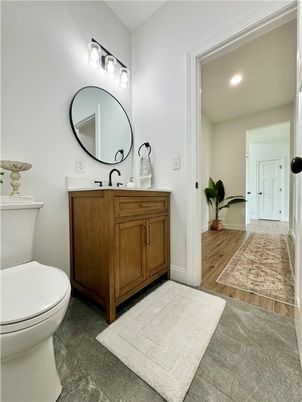 Bathroom, Interior, Recessed Lighting, Wood Texture Flooring