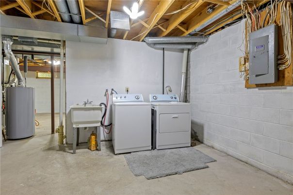 Interior, Stone Walls, Washer, Wooden Beams