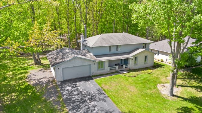 Exterior, Drone