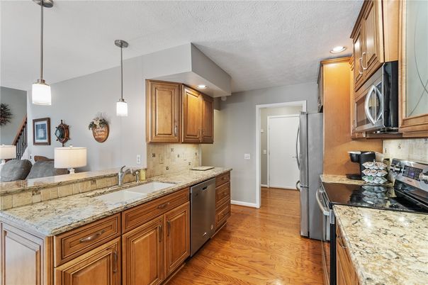 Interior, Kitchen, Pendant Lights, Recessed Lighting, Wood Texture Flooring