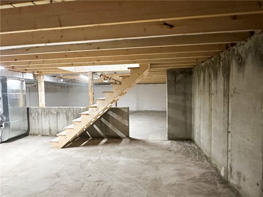 Interior, Wooden Beams