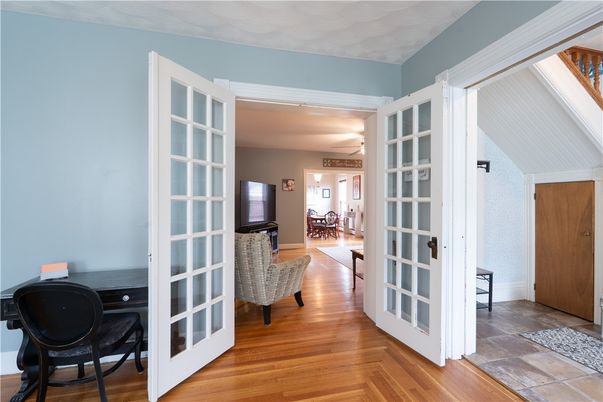 Dining room, Interior, Wood Texture Flooring