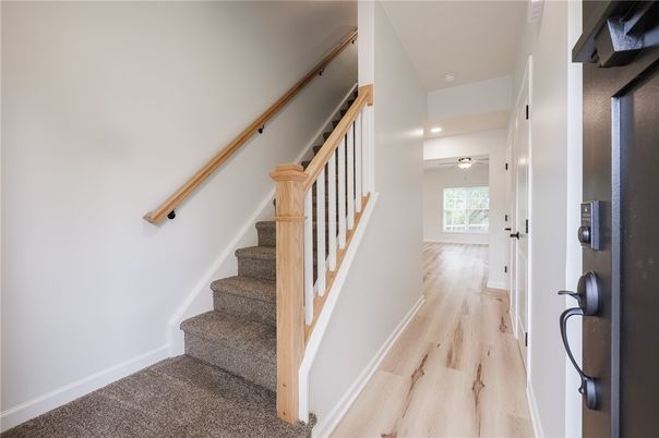 Interior, Recessed Lighting, Wood Texture Flooring