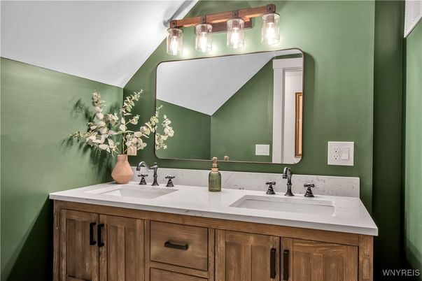 Bathroom, Dual Sink Vanities, Interior