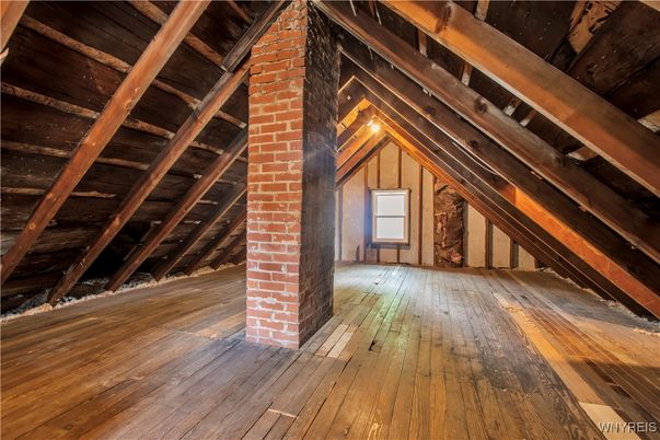 Empty room, Interior, Wooden Beams, Wooden Ceilings, Wood Texture Flooring