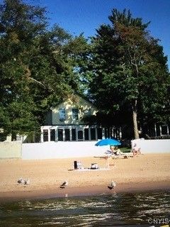 Exterior, Lake