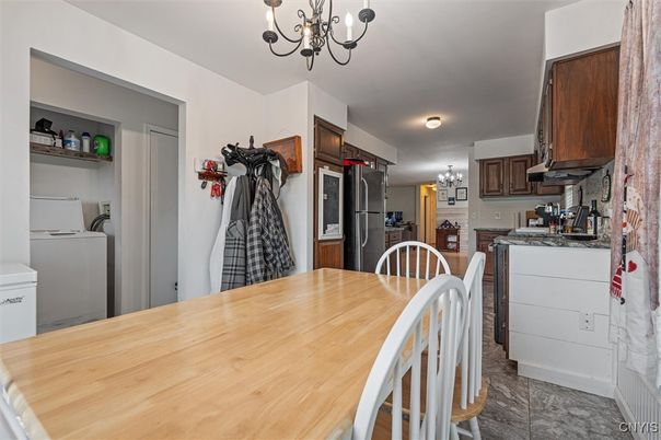 Chandelier, Dining room, Interior, Kitchen
