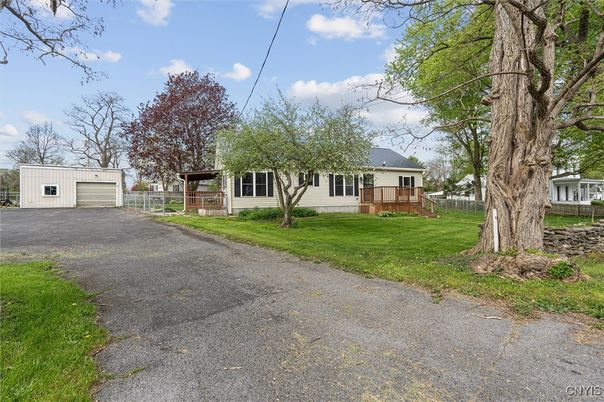 Backyard, Detached Garage, Exterior