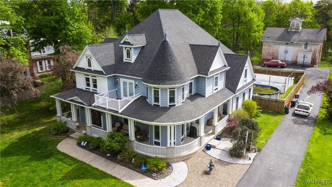 Exterior, Drone
