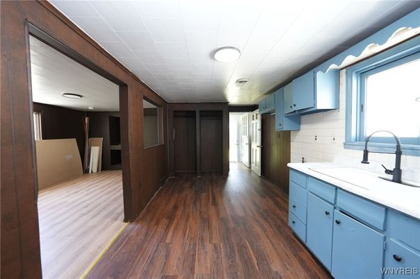 Interior, Kitchen, Recessed Lighting, Wood Texture Flooring