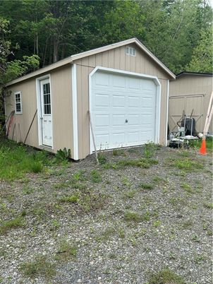 Detached Garage, Exterior