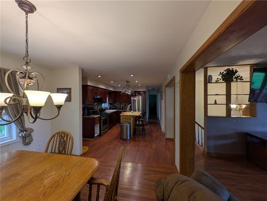 Chandelier, Dining room, Interior, Kitchen, Pendant Lights, Recessed Lighting, Wood Texture Flooring
