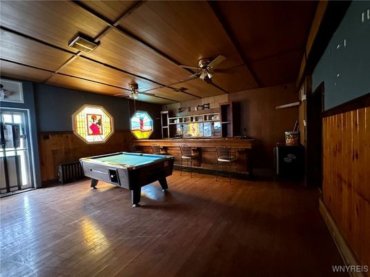 Billiard Table, Game Room, Interior, Wood Texture Flooring, Wooden Walls