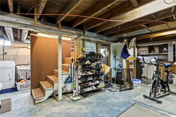 Fitness Equipment, Interior, Washer, Wooden Beams, Wooden Ceilings