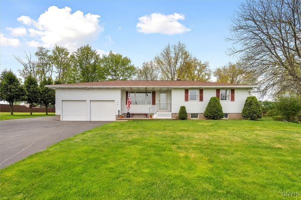 Attached, Backyard, Exterior, Facade, Ranch
