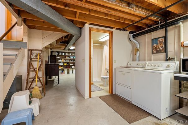 Interior, Washer, Wooden Beams, Wooden Ceilings