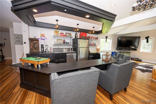 Billiard Table, Game Room, Interior, Living room, Pendant Lights, Recessed Lighting, Wood Texture Flooring