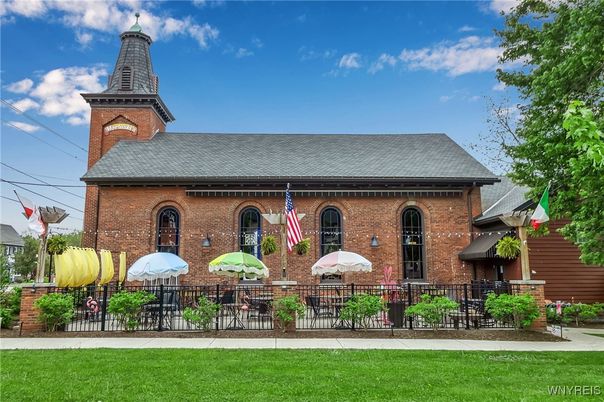Exterior, Facade, Brick Facade, French Provincial